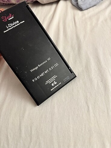 Sleek sleek far paleti