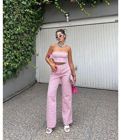 Pembe kareli alt üst takım