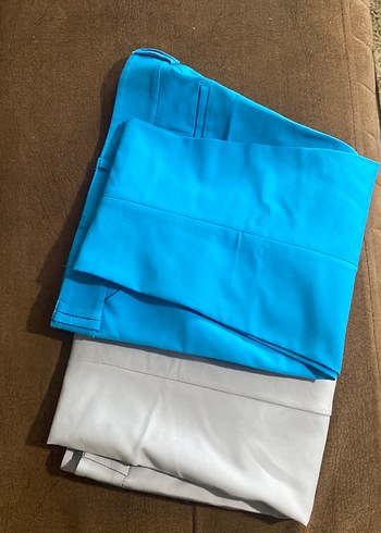 Kadın Mavi Kemerli Normal Kesim Kumaş Pantolon - Görsel 4