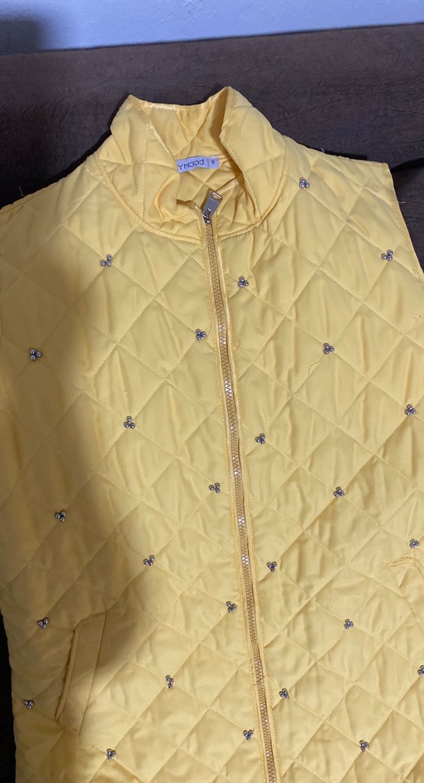 Sarı Düğmeli Uzun Kadın Yelek - Görsel 3