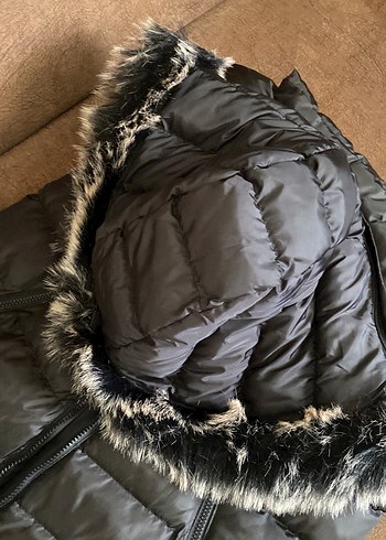 Kürk Detaylı Gri Kadın Uzun şişme Yelek - Görsel 6