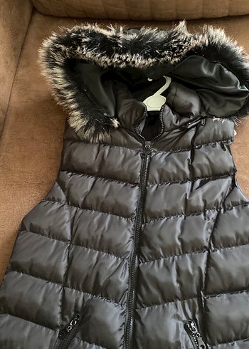 Kürk Detaylı Gri Kadın Uzun şişme Yelek - Görsel 2