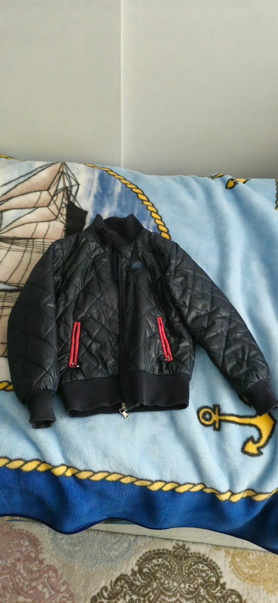 Armani orjinal lacivert Fermuarlı çocuk montu - Görsel 3