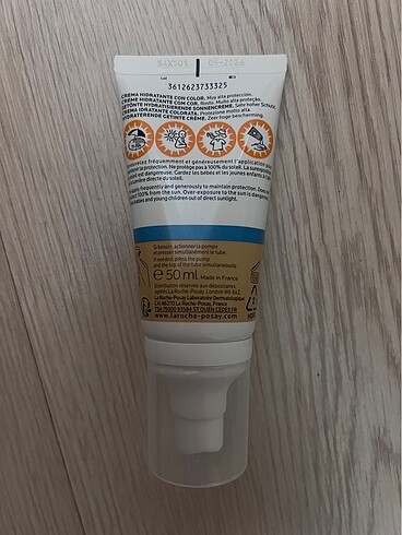 Beden La Roche Posay SPF50+ Renkli Güneş Kremi