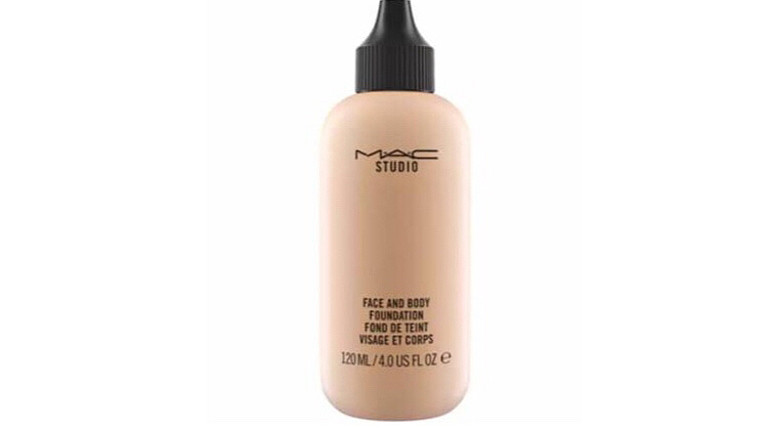 MAC Mac face and body fondöten c1