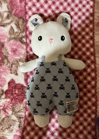 Gri tulumlu peluş oyuncak ayıcık