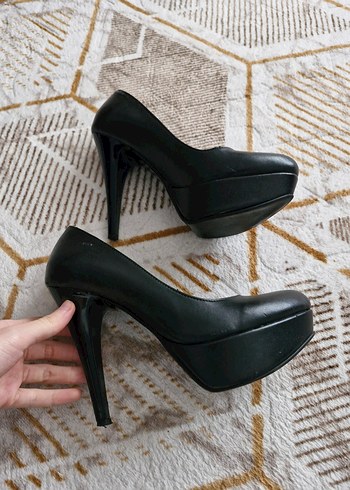 37 Beden Siyah Yılan Desenli Stiletto Topuklu Kadın Ayakkabı
