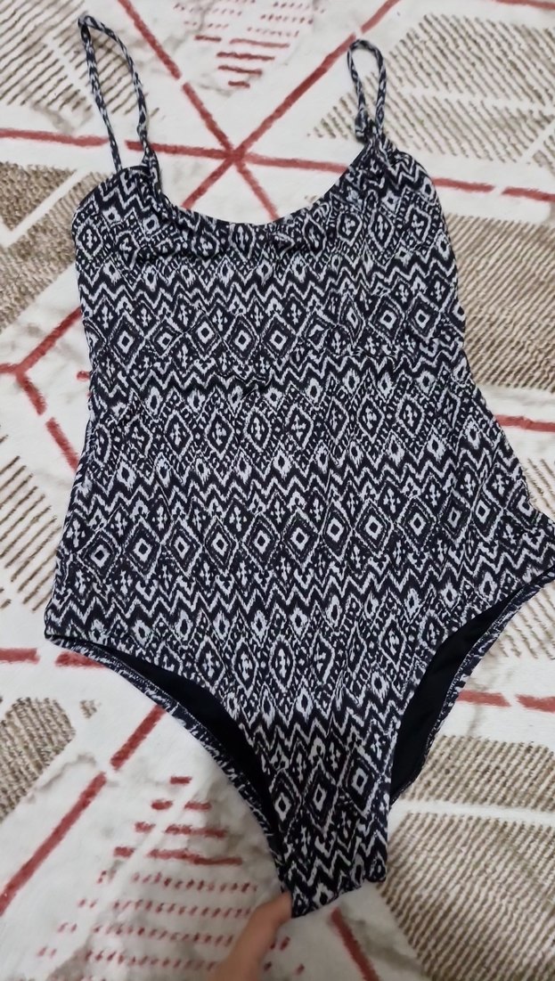 Bohem Siyah Desenli İp Askılı Mayo - Görsel 4