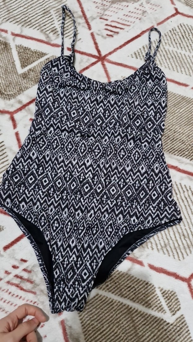 Bohem Siyah Desenli İp Askılı Mayo - Görsel 5