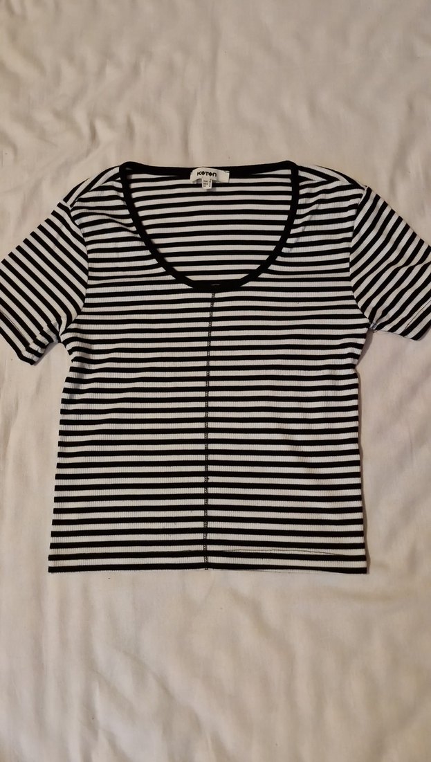 Siyah Beyaz Çizgili Kadın Tişört - Görsel 4