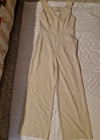 Bej V Yaka Kolsuz Kadın Tulum - Görsel 4