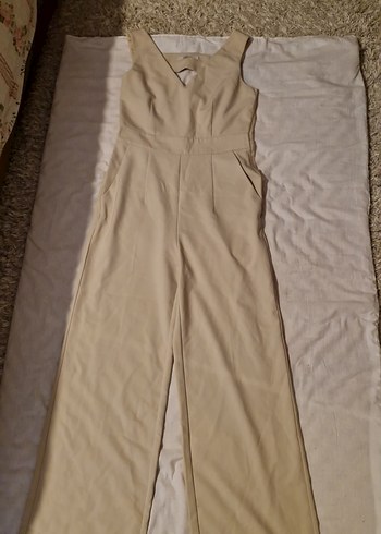 Bej V Yaka Kolsuz Kadın Tulum - Görsel 3