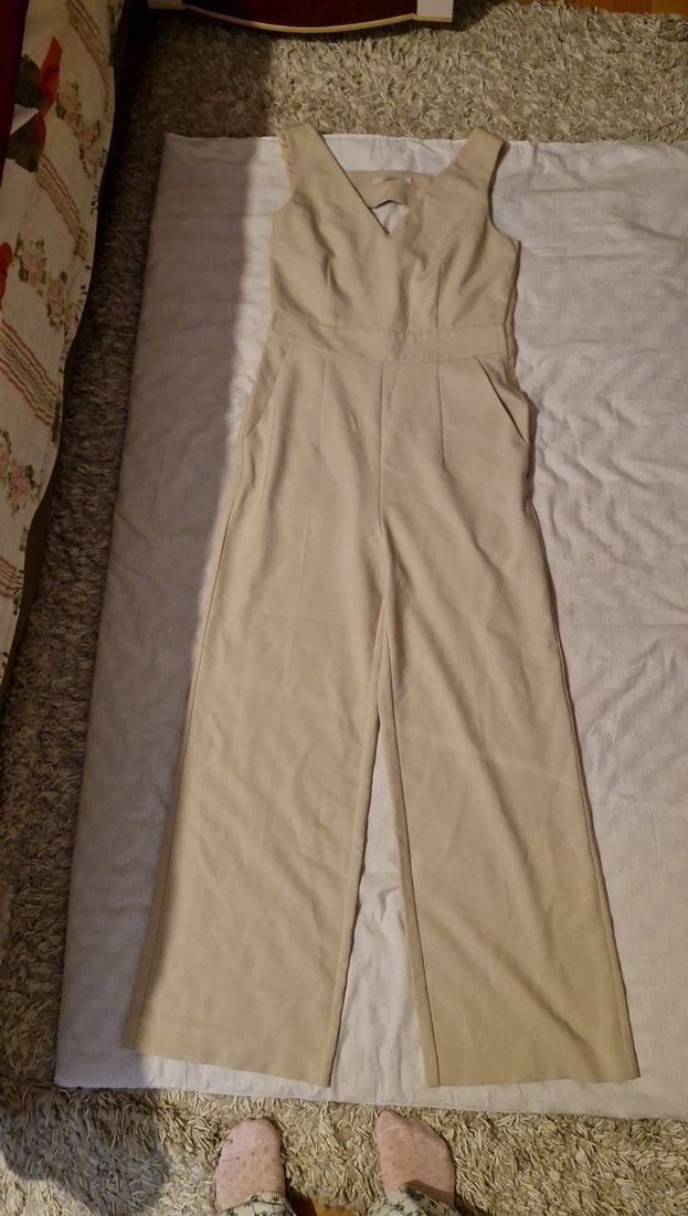 Bej V Yaka Kolsuz Kadın Tulum - Görsel 4