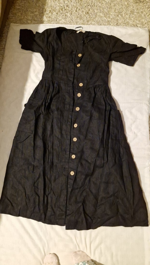 Düğmeli Siyah Keten Uzun Elbise - Görsel 4