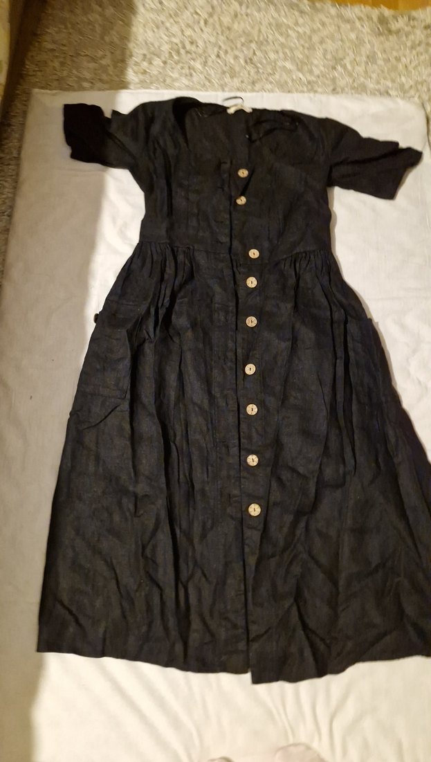 Düğmeli Siyah Keten Uzun Elbise - Görsel 2