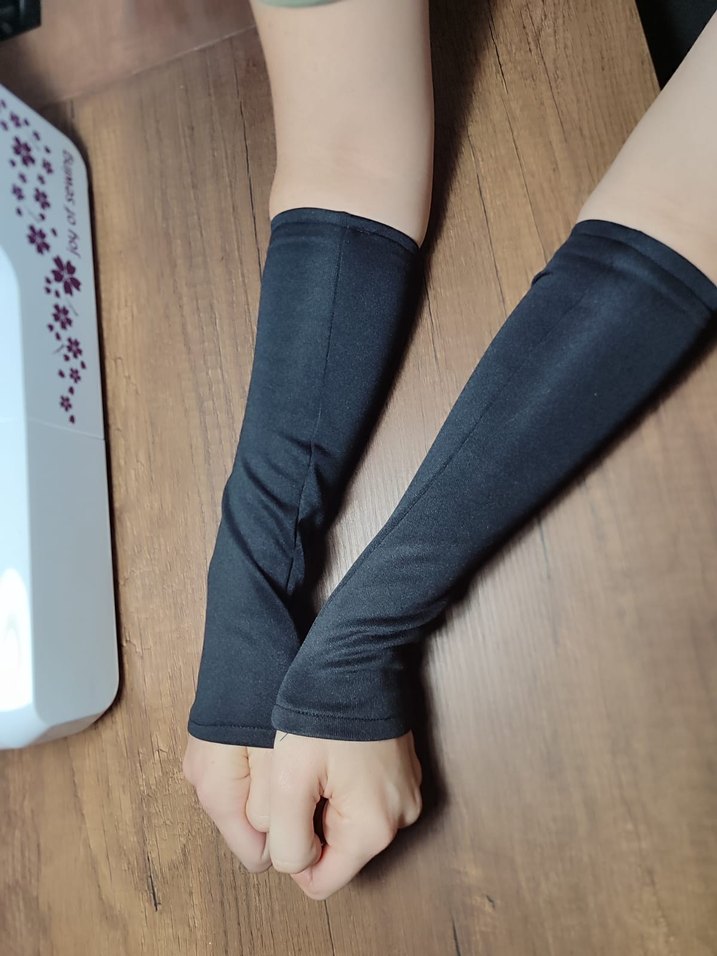 Siyah Elastik Gotik Kadın Eldiveni - Görsel 2