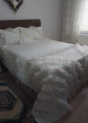 Yatak örtüsü