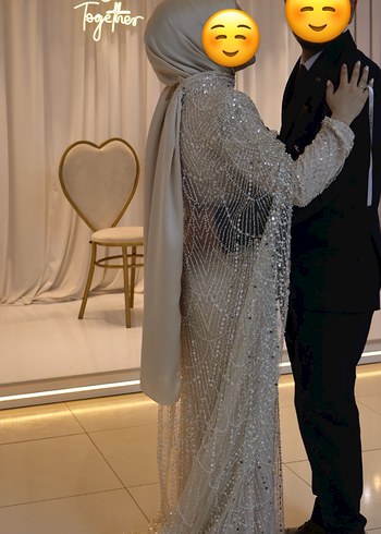 Uzun Kollu Bej İşlemeli Abiye Elbise - Görsel 3