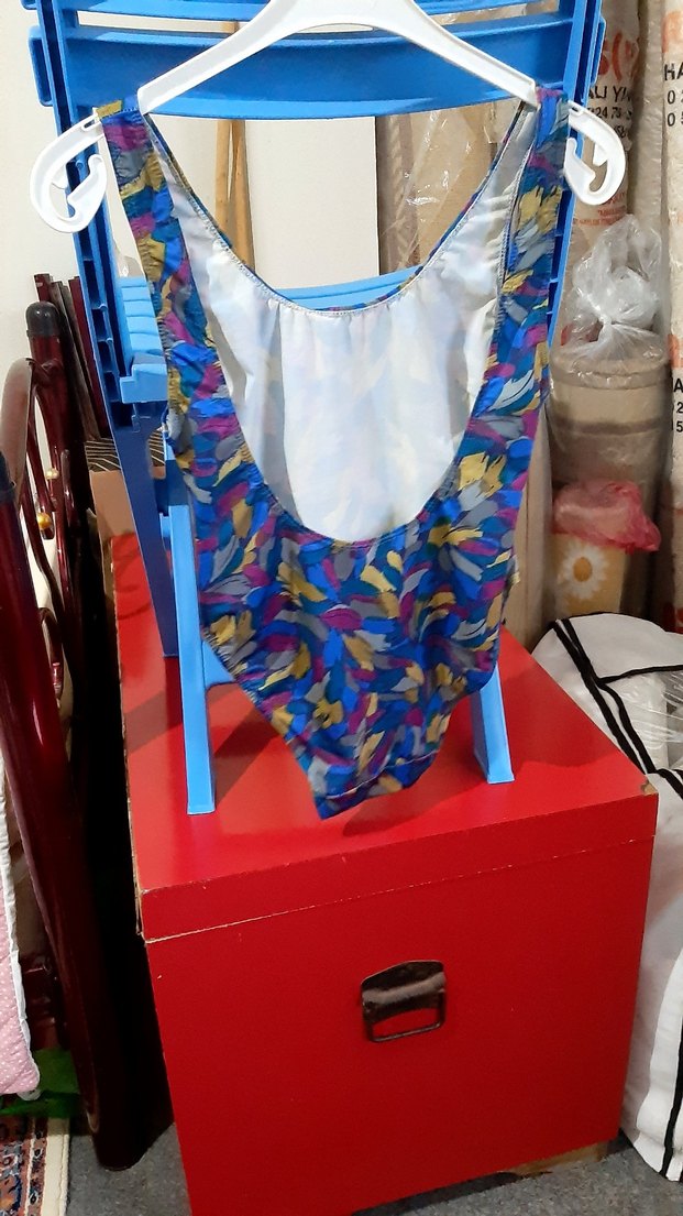 Renkli Tie-Dye Desenli Kadın Mayo - Görsel 3