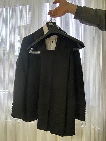 48 Beden siyah Renk Kiğlı damatlık/takım elbise