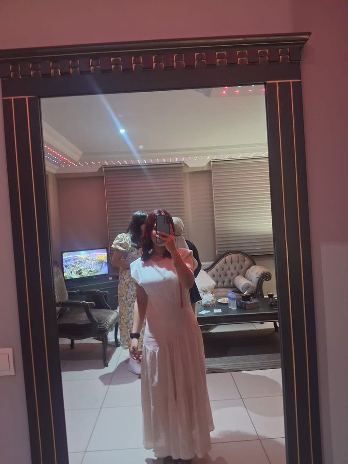 Bej V Yaka Midi Keten Elbise - Görsel 2