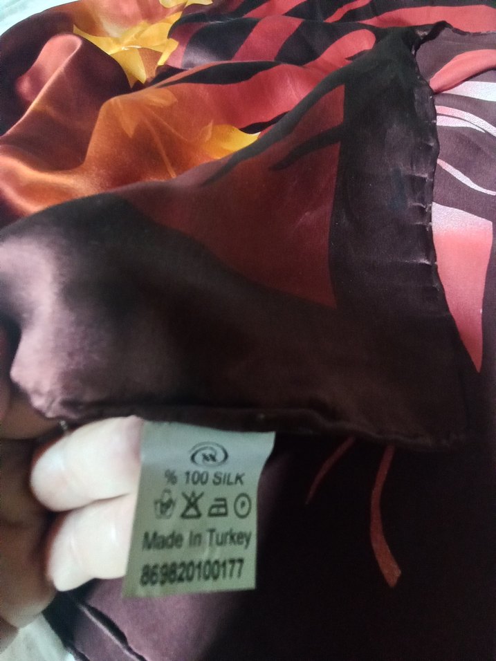 Bordo İpek Görünümlü Kadın Fular - Görsel 4