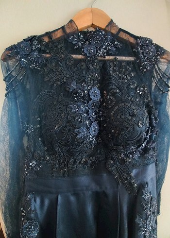 Drapeli Nakışlı lacivert Uzun Abiye Elbise - Görsel 4