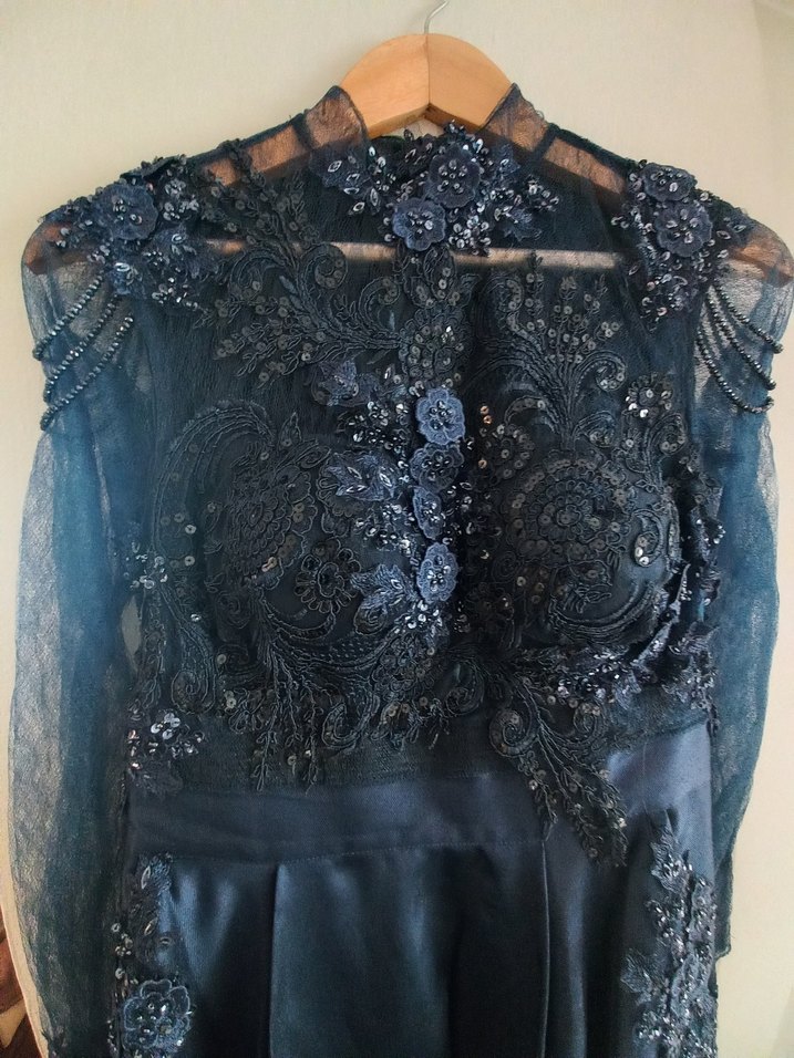 Drapeli Nakışlı lacivert Uzun Abiye Elbise - Görsel 4