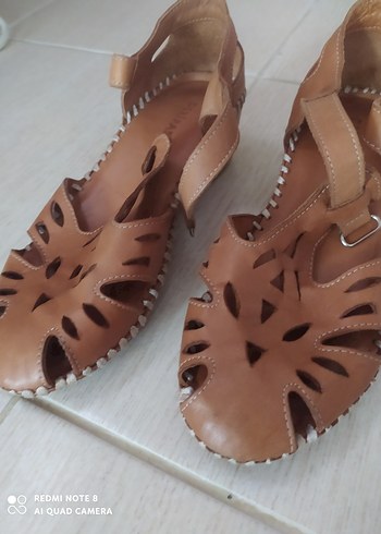 Diğer Bej Deri Kadın Dolgu Topuklu Sandalet