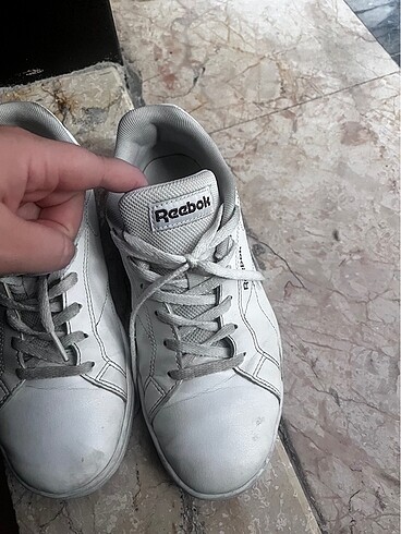 Reebok ayakkabı