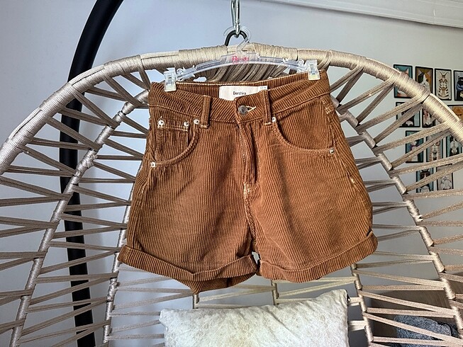 Bershka Kadife tatlı şort