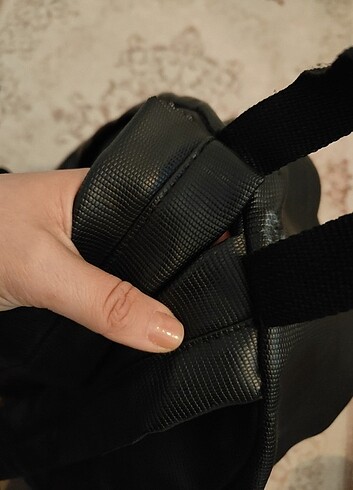 BAYAN KOTON SİYAH DERİ GÜNLÜK SIRT ÇANTASI - Görsel 5