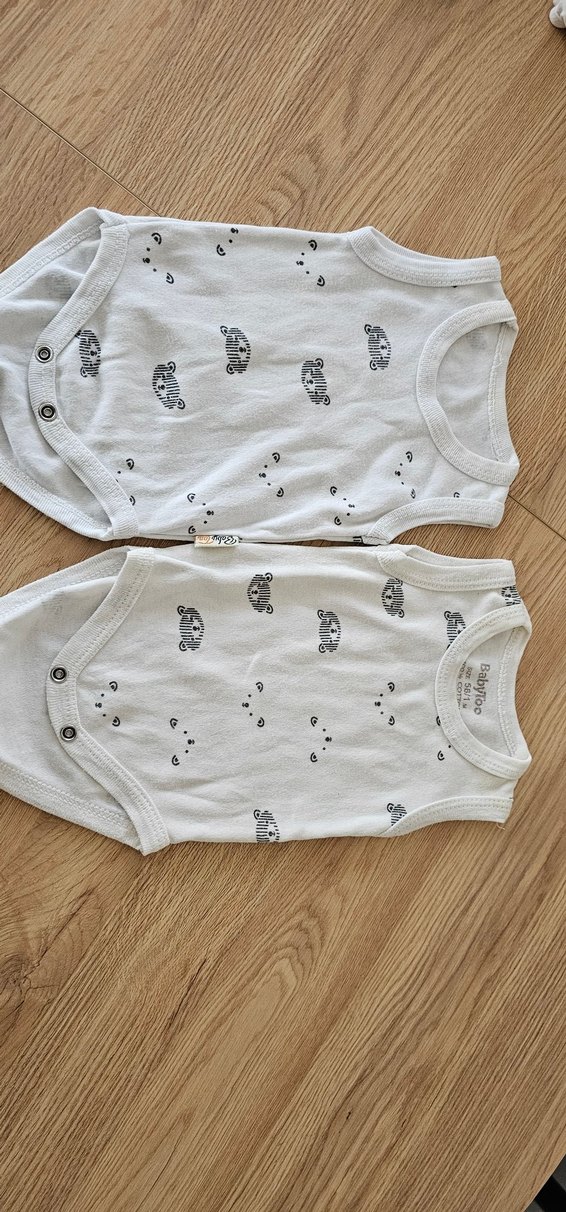 Pamuklu Düğmeli Erkek Bebek Askılı Body - Görsel 2