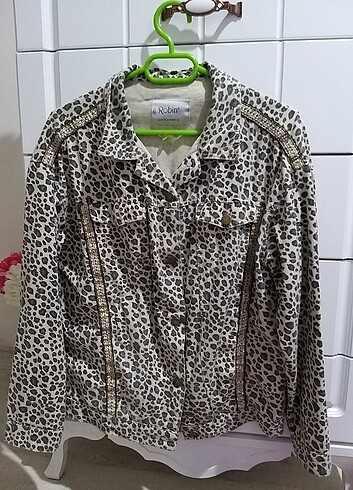 Leopar desenli ceket 