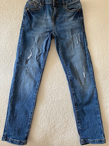 Lcw erkek çocuk 6/7 yaş kot pantolon