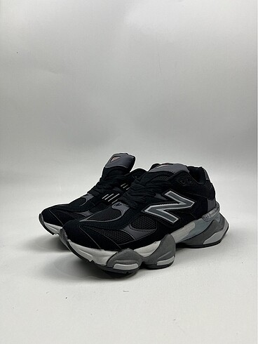 40,5 Beden New balance 9060