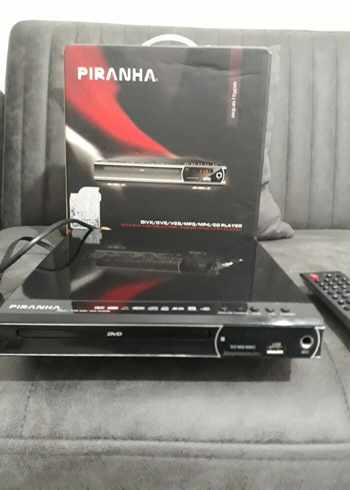 Piranha dvd - Görsel 4