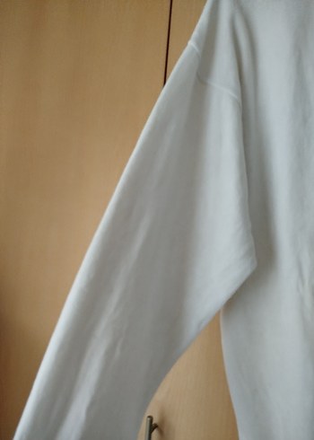 Uzun Kollu Yüksek Yakalı Beyaz Bluz - Görsel 6