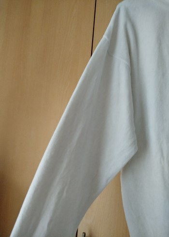 Uzun Kollu Yüksek Yakalı Beyaz Bluz - Görsel 5