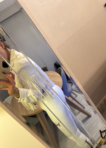 Beyaz Püsküllü Uzun Halter Yaka Kadın ceket - Görsel 4