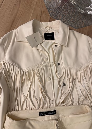 Beyaz Püsküllü Uzun Halter Yaka Kadın ceket - Görsel 6