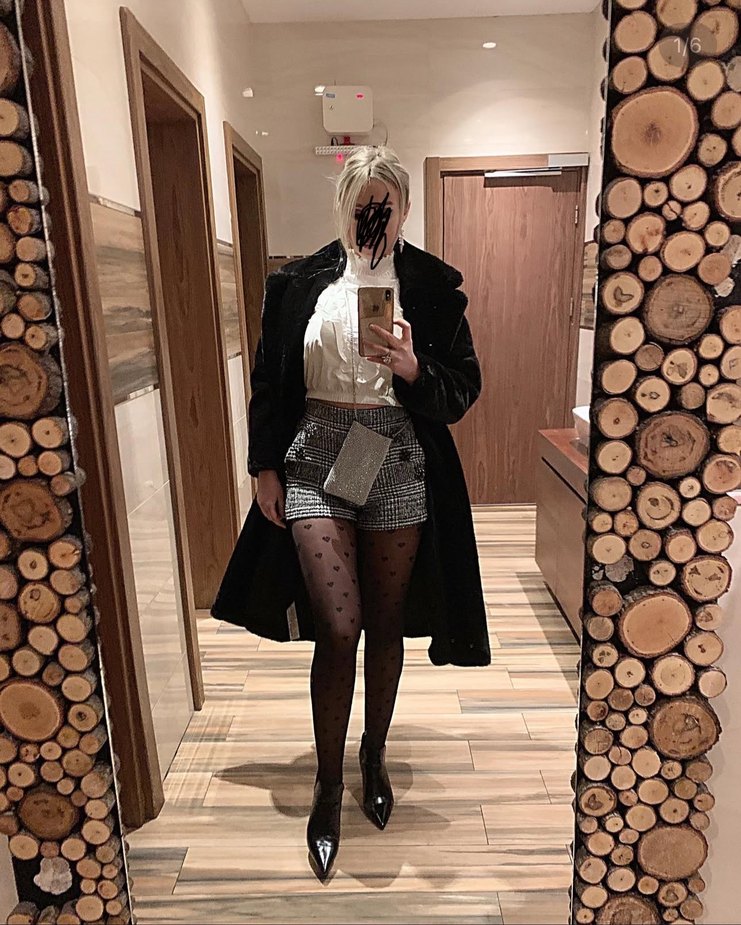 Düğmeli İşlemeli Mini şort - Görsel 4