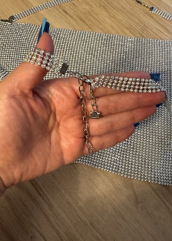 Gri Zincir Detaylı Kadın bluz - Görsel 5