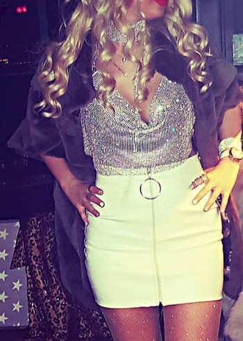 Gri Zincir Detaylı Kadın bluz - Görsel 3