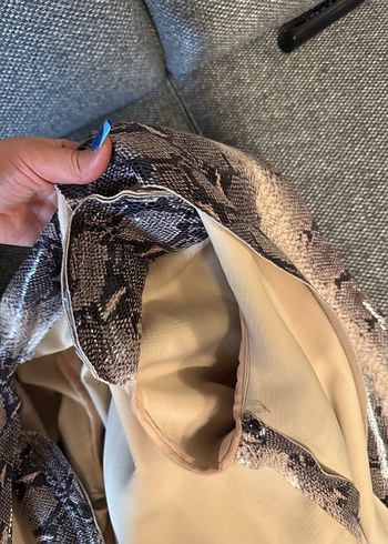 Yılan Desenli Uzun Gri trenckot - Görsel 3