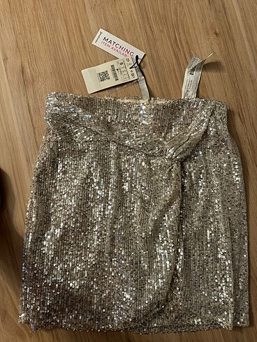 Stradivarius Pullu etek