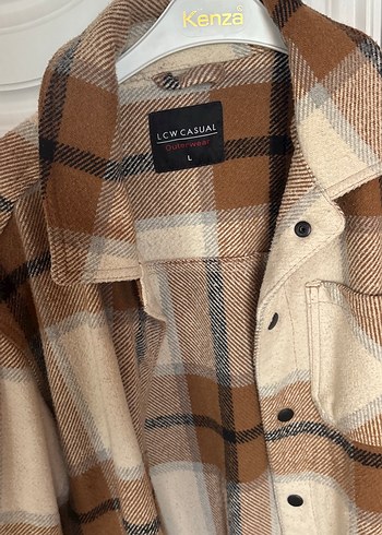 Düğmeli Kahverengi Ekose Kadın Gömlek - Görsel 3