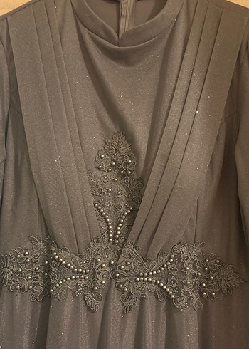 Uzun Kollu Yüksek Yakalı gri Nakışlı Elbise - Görsel 3