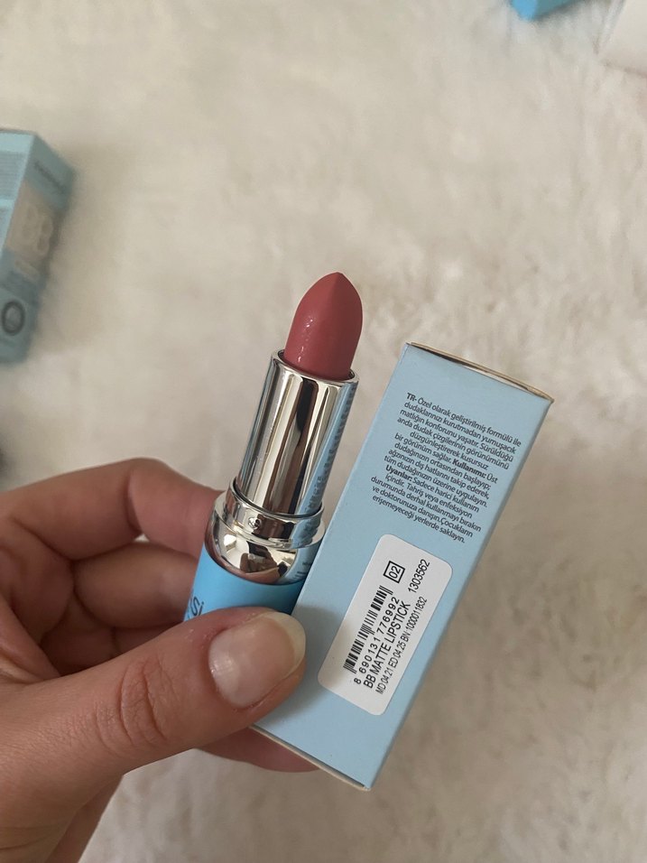 Farmasi BB Mat Ruj - Görsel 5