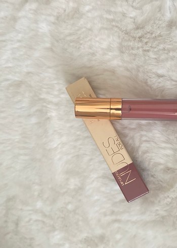 Farmasi Nudes Lip Gloss - Görsel 3